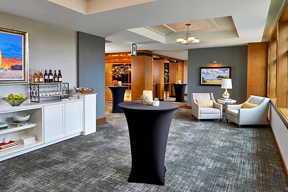 The Hotel Landing