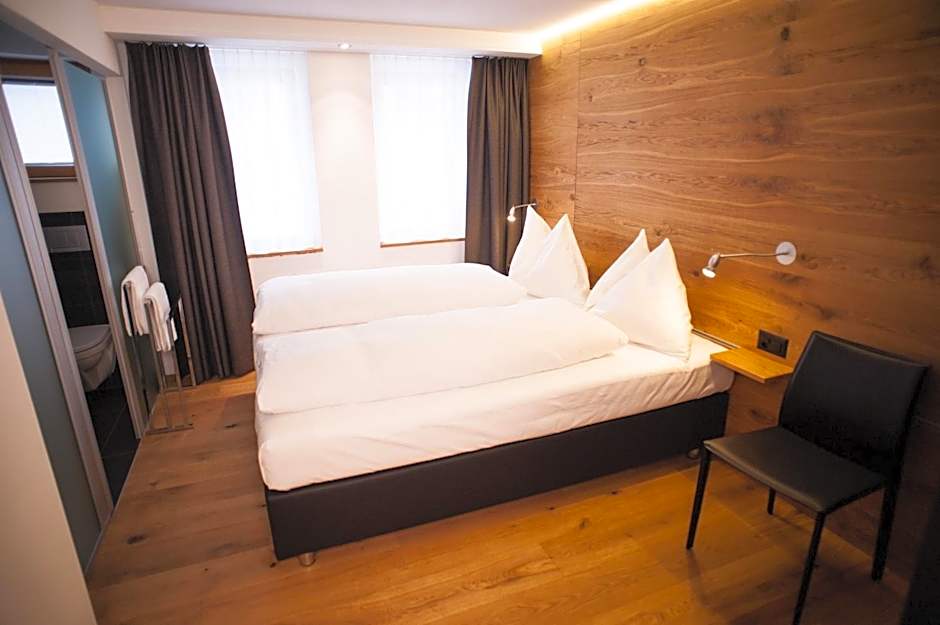 Elite Alpine Lodge - Apart & Breakfast