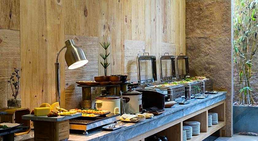 Silverland Yen Hotel