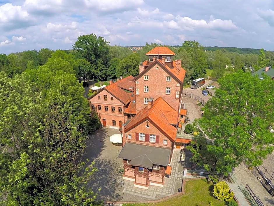 Hotel Młyn Aqua Spa Biblioteka