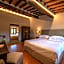 Borgo Le Noci Chianti Retreat & Pool