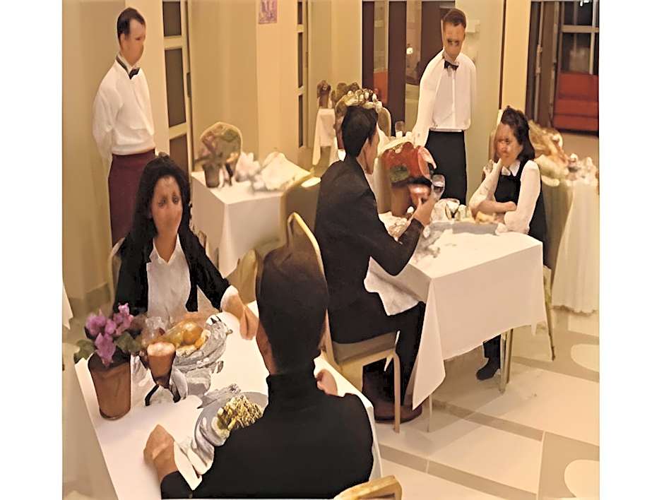 Almena Hotel