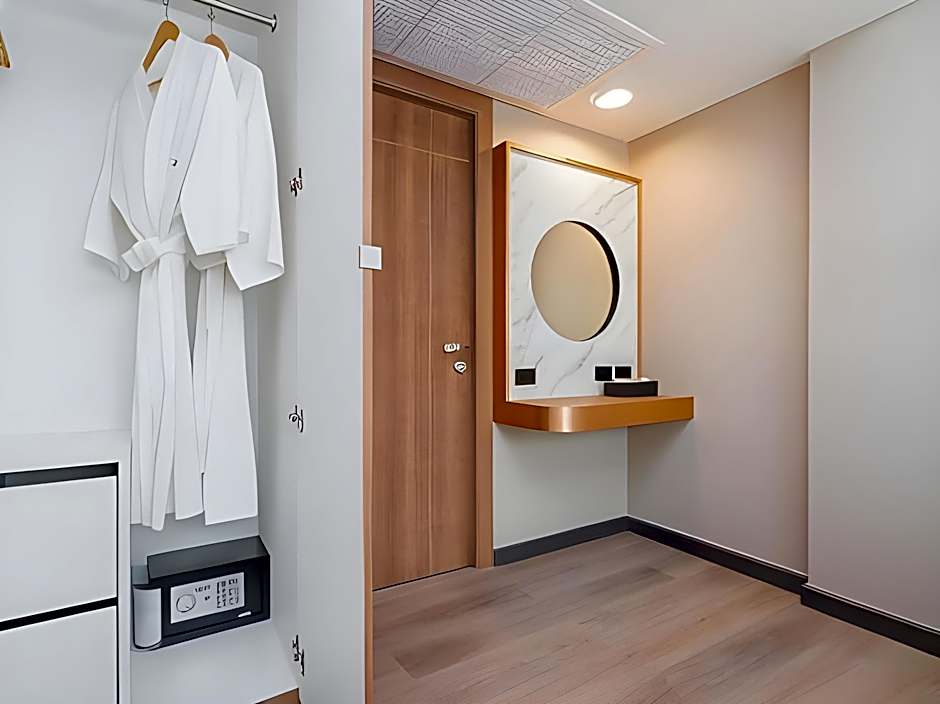 KK Karon Kata Boutique Hotel