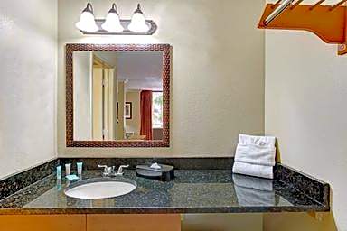 Days Inn by Wyndham Kissimmee West