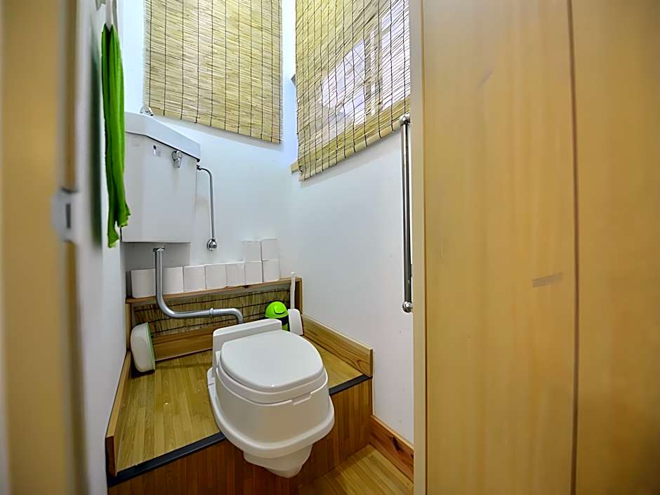 Harimayabashi Guest House