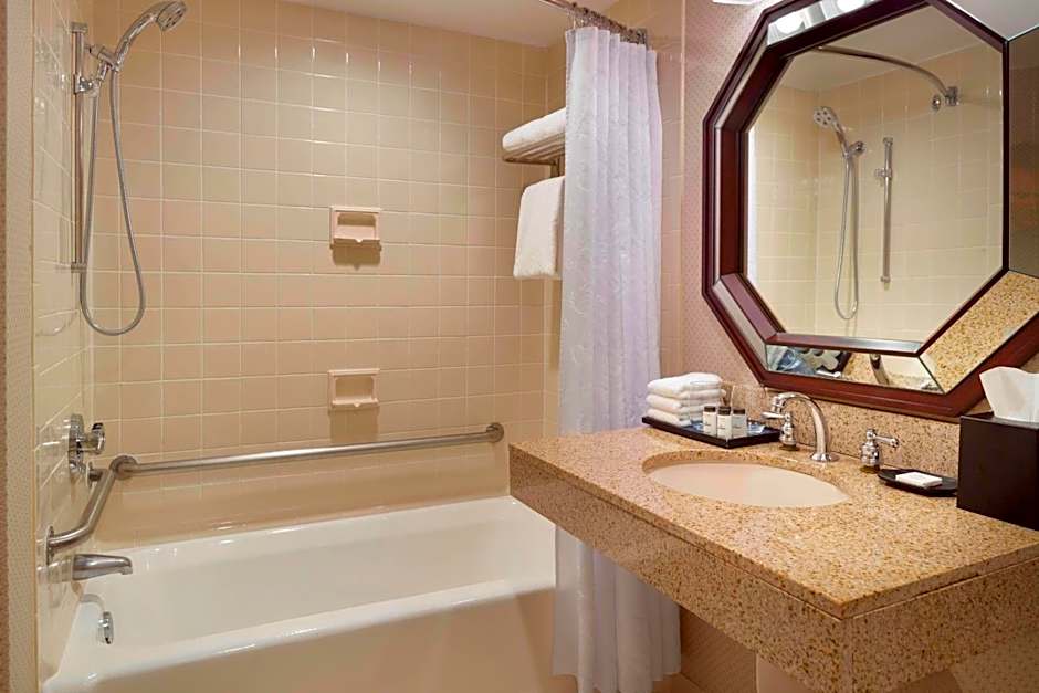 Sheraton Charlotte Airport