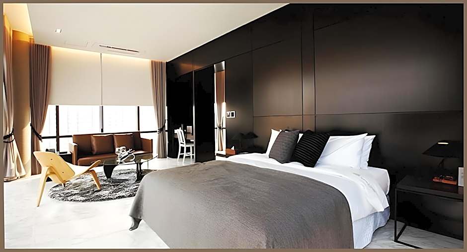 Urban Boutique Hotel