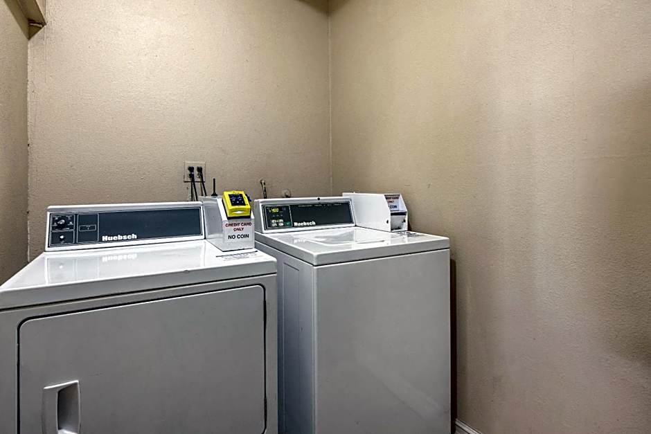 Comfort Inn & Suites Huntington Beach