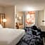 Fairfield Inn & Suites by Marriott Lansing West