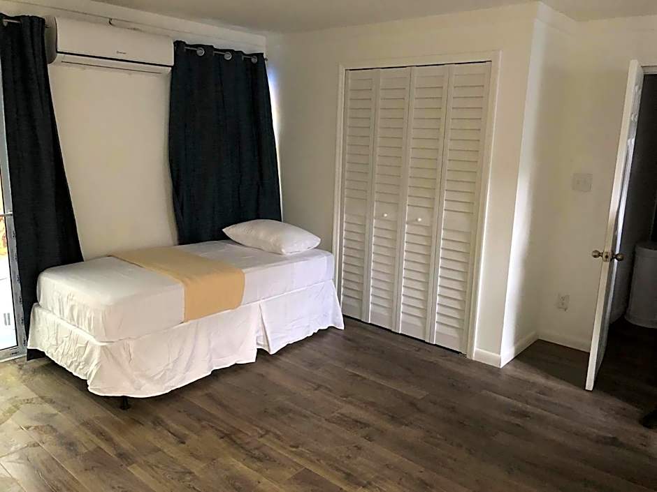 The Sunset Cove and Rainbow Room