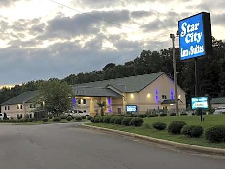Star City Inn & Suites