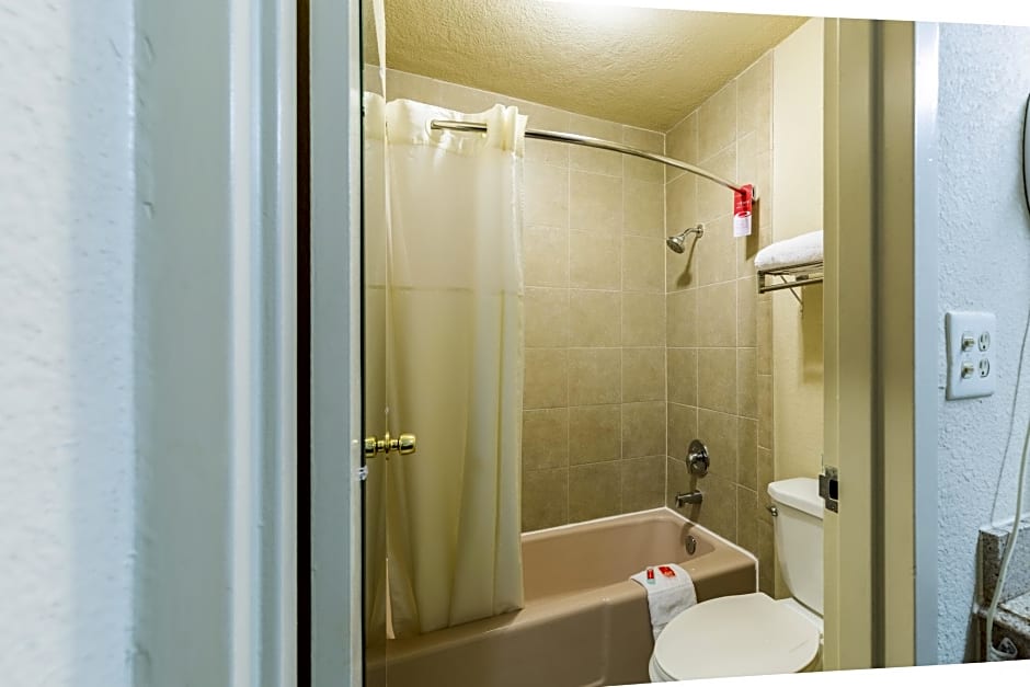 Econo Lodge Baytown