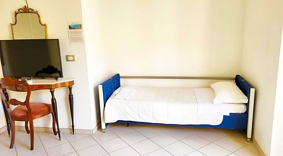 Santi e Saraceni Rooms