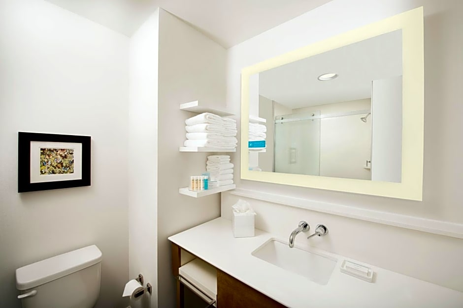Hampton Inn Wilmington Downtown
