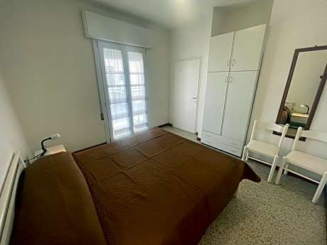 One-Bedroom Apartment with Terrace