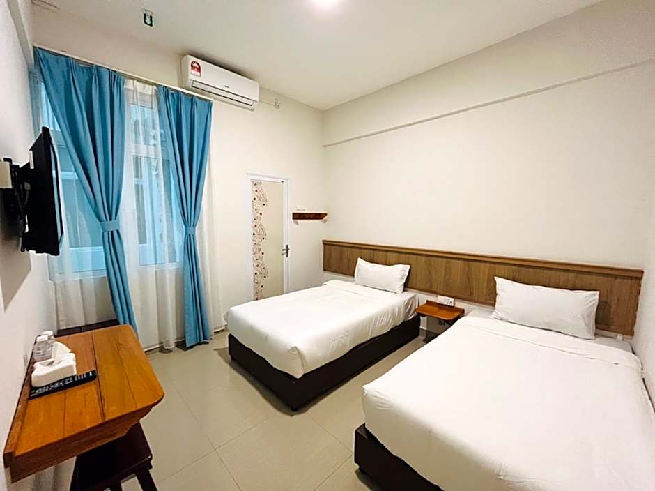 Alexis KT Roomstay