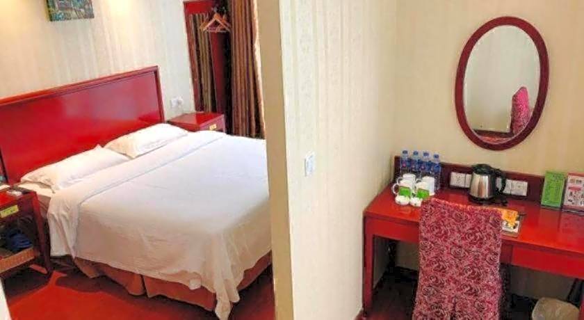GreenTree Inn Suzhou Shengze Hotel