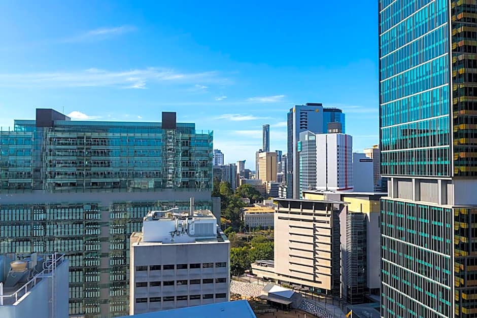 Evolution Apartments