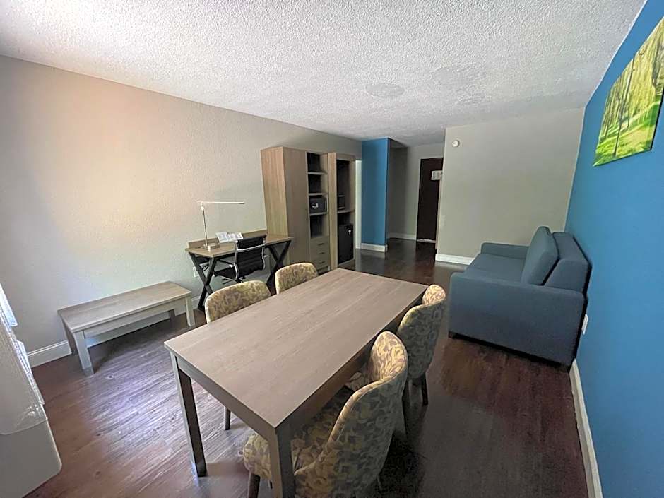 Wingate By Wyndham Columbia Fort Jackson