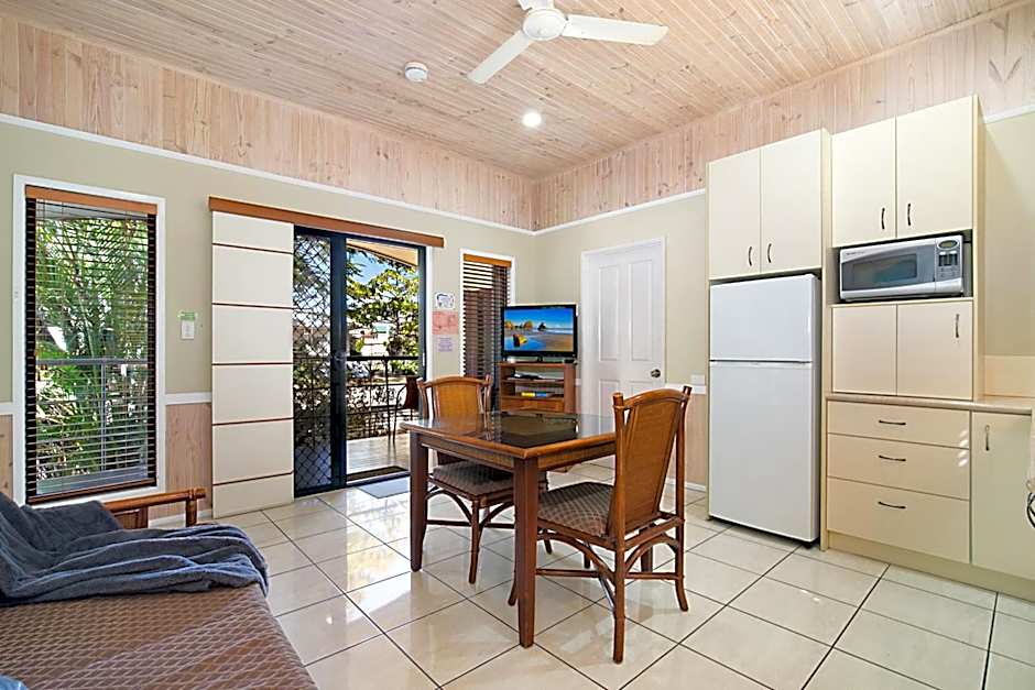 South Gladstone Motel