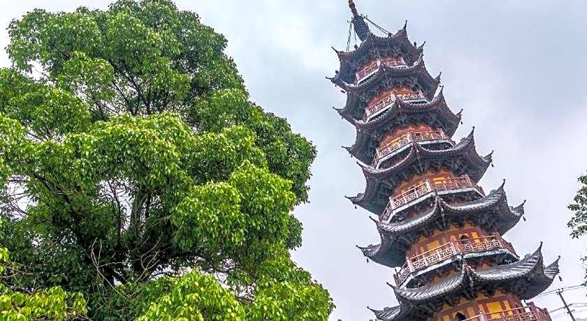 Jinjiang Inn Guangzhou Liwan Caihongqiao Metro Station