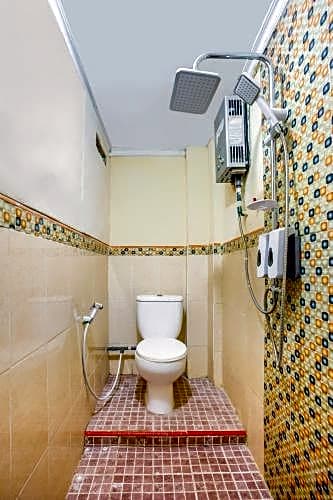 OYO 3004 Penginapan Bromo Adi