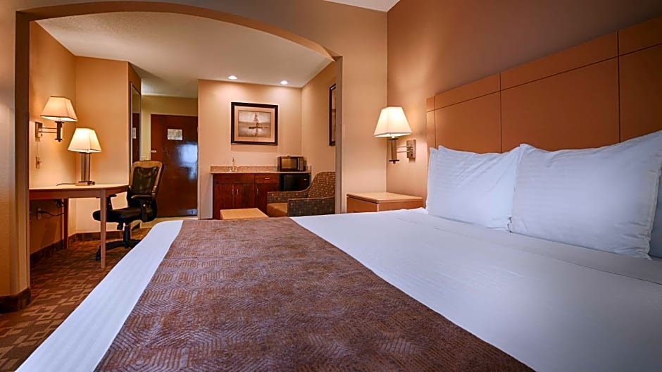 SureStay Plus Hotel By Best Western Roanoke Rapids