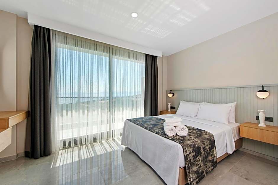 KADAGAN SUITES AYASARANDA