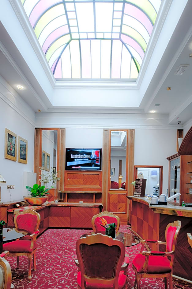 Golden Tower Hotel & Spa