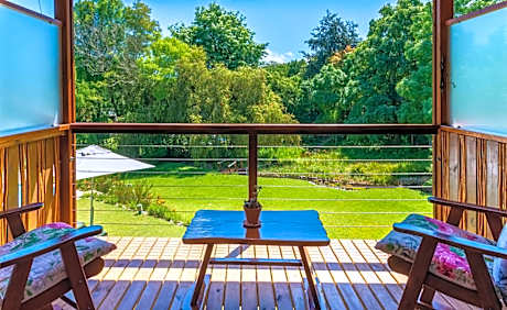 King Room with Pool View