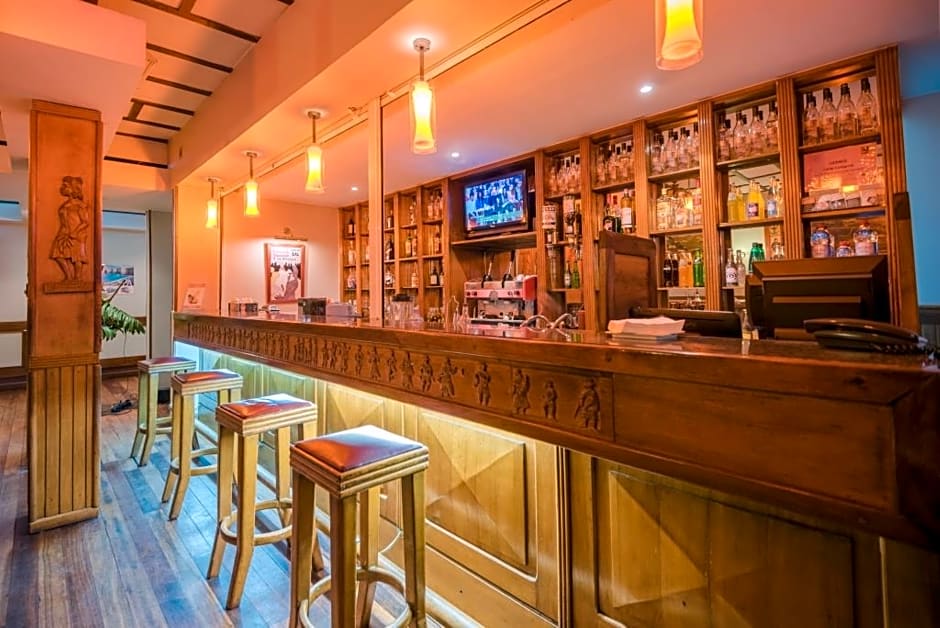 Hotel Colbert Spa & Casino