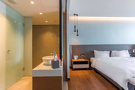 Premium Room with Sea View