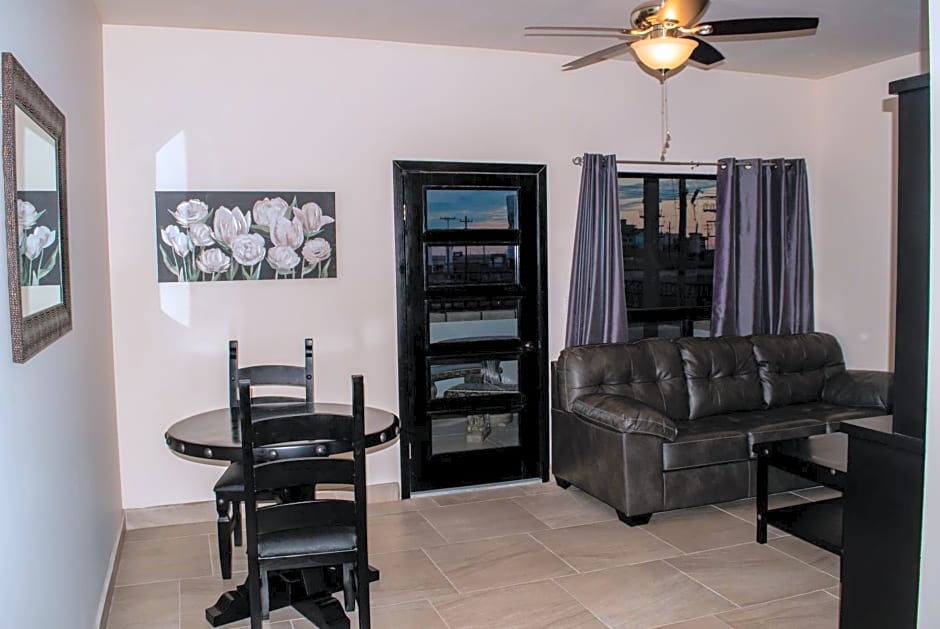 Playas Hotel Suites