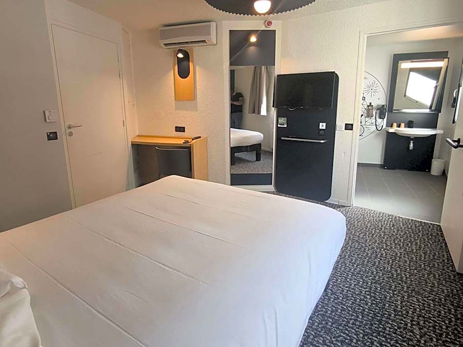 ibis Paris Brancion Parc des Expositions 15eme