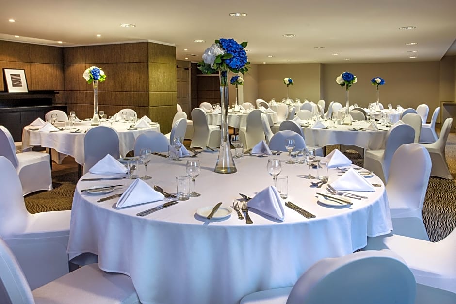 Crowne Plaza Heathrow By IHG