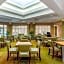 La Quinta Inn & Suites by Wyndham Fremont / Silicon Valley