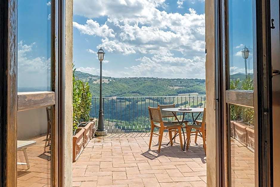 Aethos Hotel Saragano