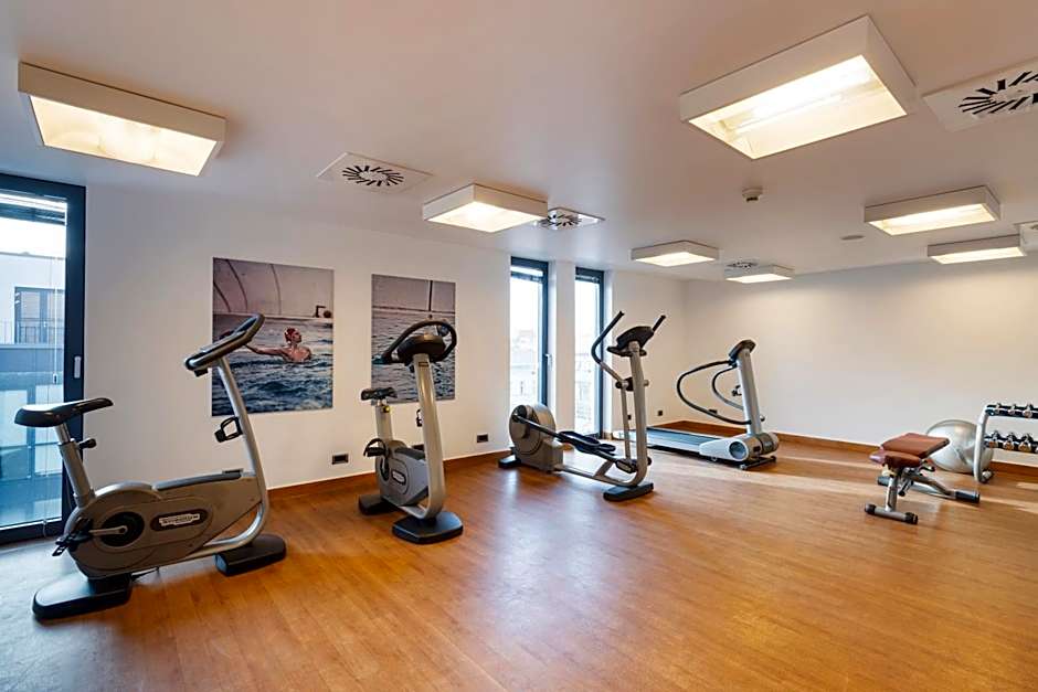 Exe Budapest Center