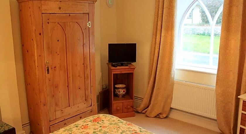 Church Farmhouse B & B