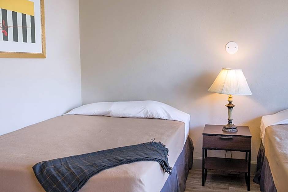 Harmony Inn and Suites