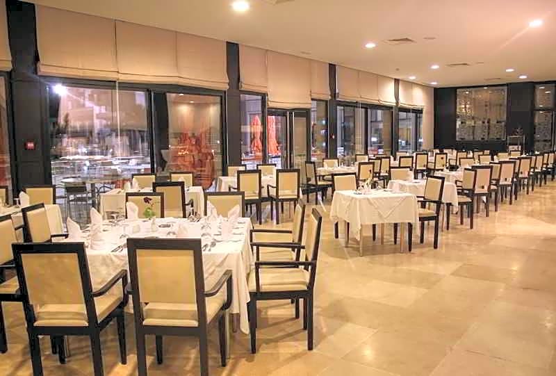 Andalucia Beach Hotel & Residence (Appartments)