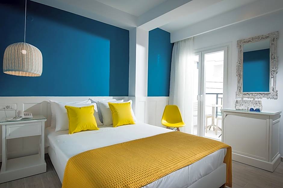 Mari Kristin Beach Hotel