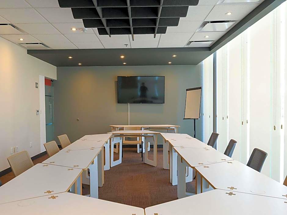 Ibis Mazatlan Marina