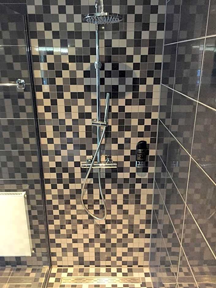 Golden Mansion Apartments