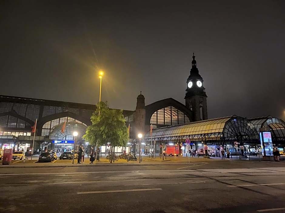 Hotel City Meetpoint