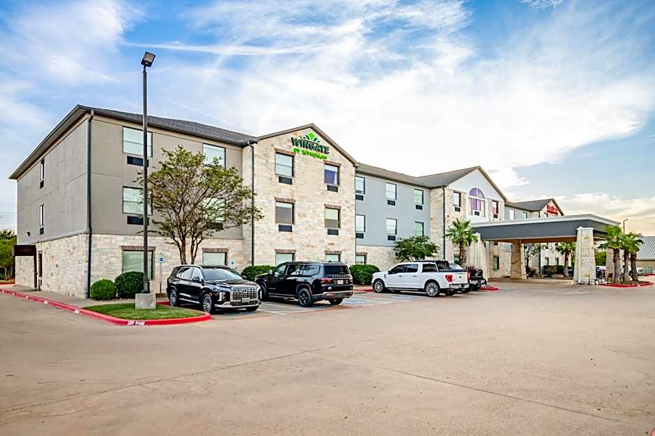 Wingate by Wyndham College Station South