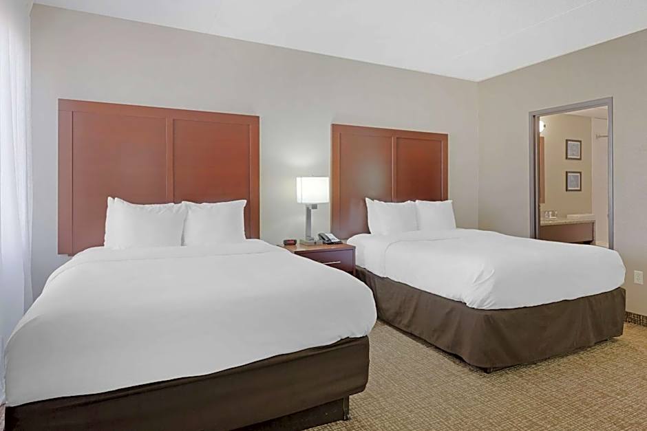 Comfort Inn & Suites Wichita Northeast