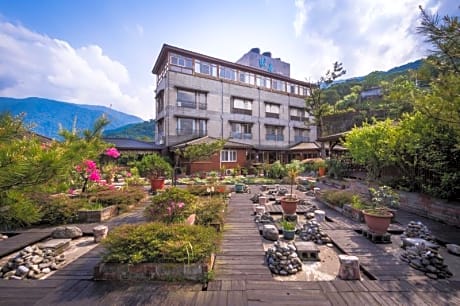 WULAI SungLyu Spring Resort