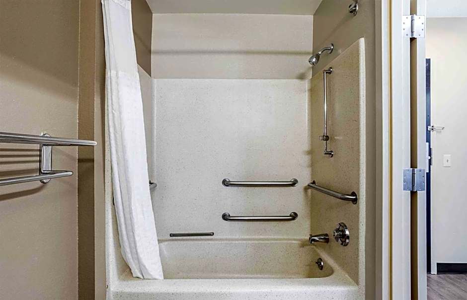 Extended Stay America Suites - Fort Lauderdale - Cypress Creek - NW 6th Way