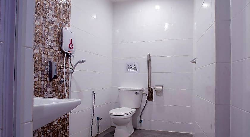 Hotel O Gs Hotels Near Strand Mall